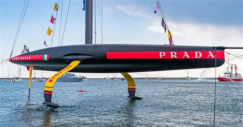 luna rossa monohull.